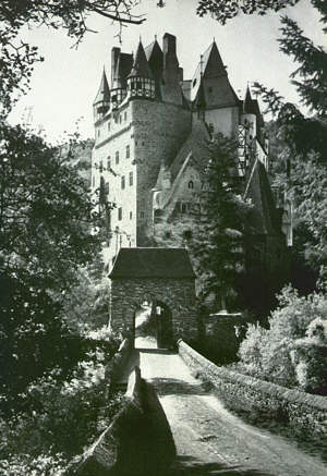 Allemaren-Maraglaad.jpg (32140 bytes)