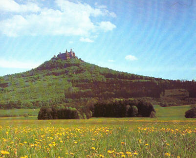 Tainrearg-CastleEreneth.jpg (31546 bytes)